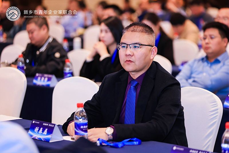 新鄕青企聯(lián)理事(shi)謝(xie)旾磊：萬裏江河，川流不息——堅(jiān)持環(huán)保事業(yè)